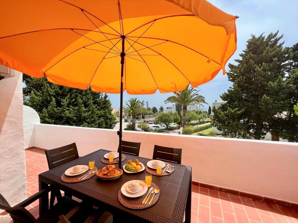Apartamento Armacao De Pera Twins 2 With Pool By Homing Exterior foto